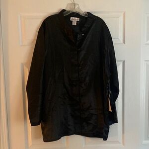 Silhouettes Black Blouse 2X NWT
